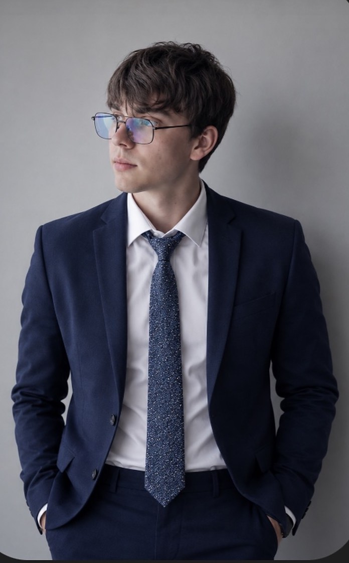 Георгий Сизов